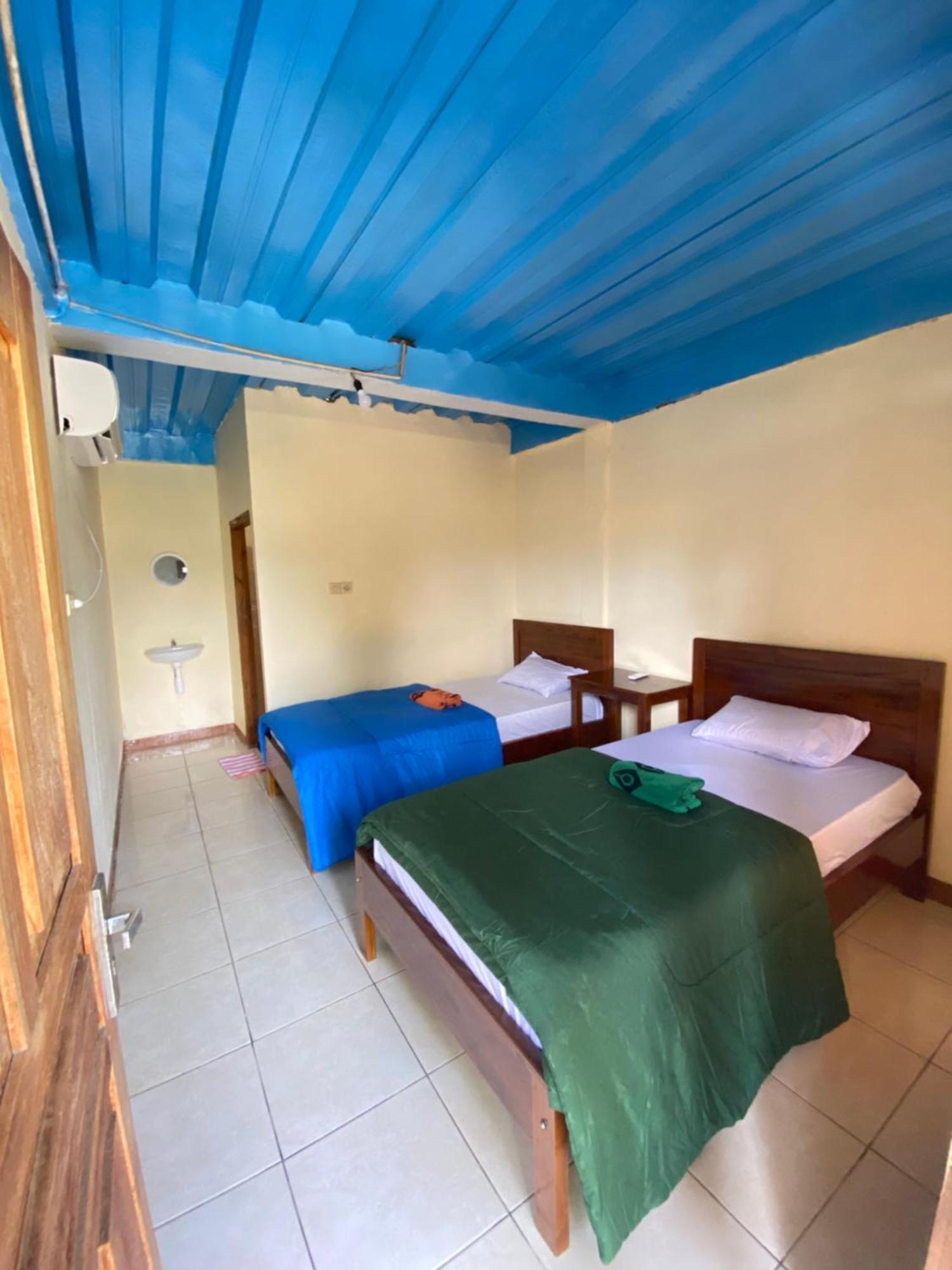 Pieter Homestay ラブハン・バジョ エクステリア 写真