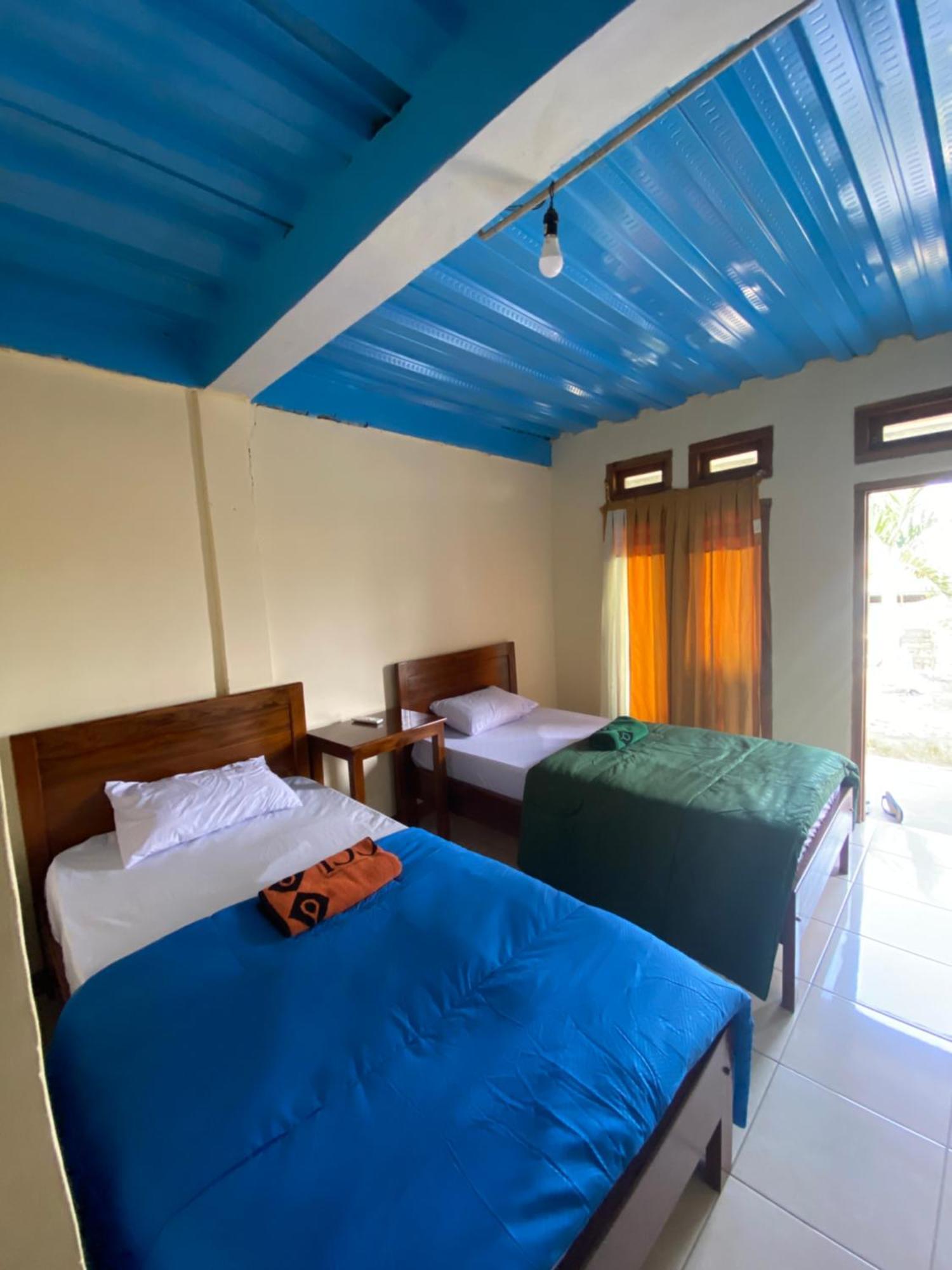 Pieter Homestay ラブハン・バジョ エクステリア 写真